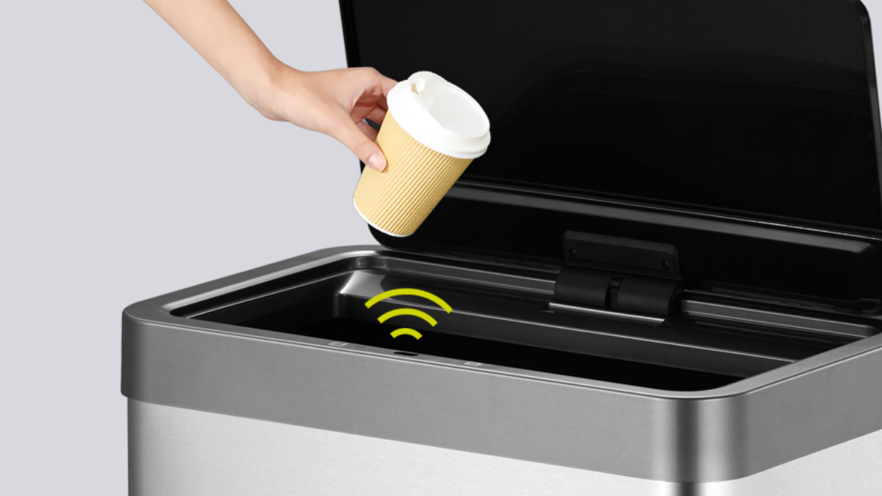 Touchless Trash