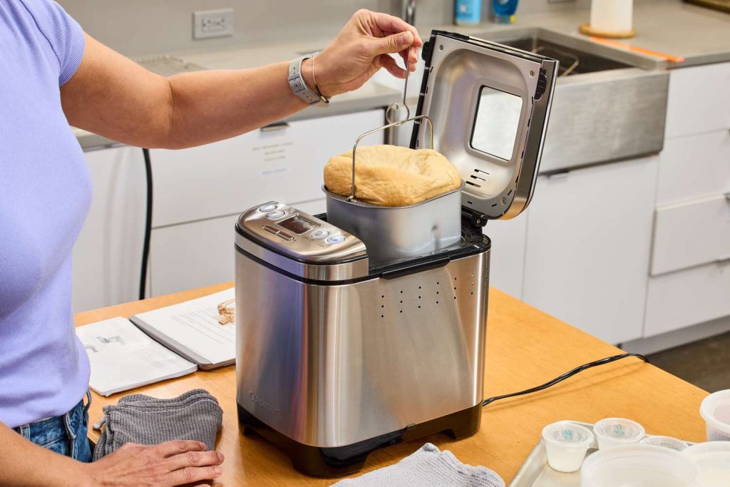 Bread Maker: Cara Simpel Bikin Roti Empuk Ala Rumah : INCA Broadbrand