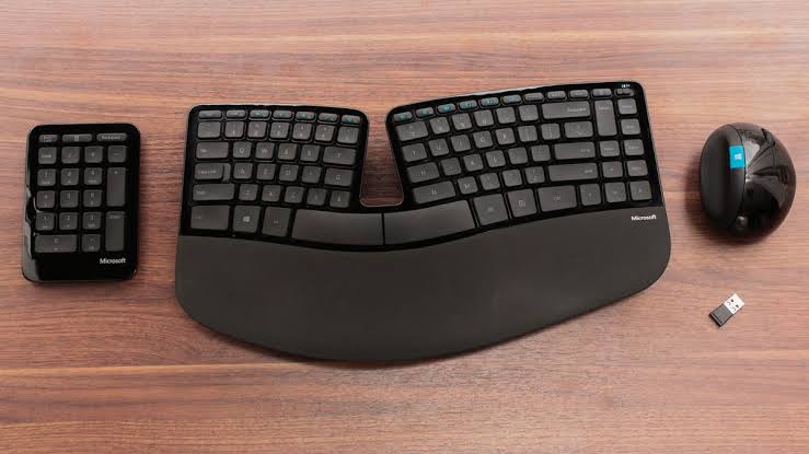 Keyboard Bluetooth